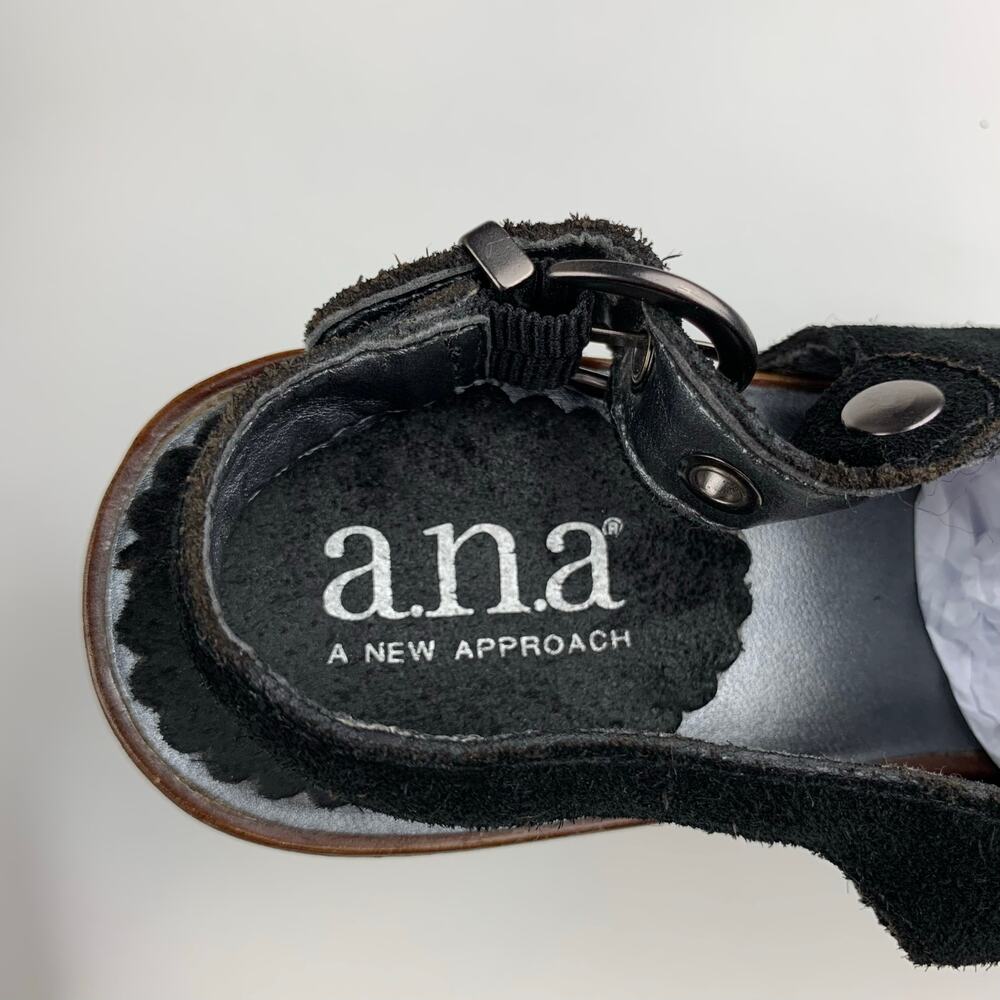 ANA A New Approach Slingback Heels Black Suede Platform Studded Retro Women's 8 - Picture 6 of 13